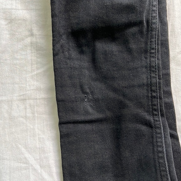 ultra high rise jean leggings hollister - Picture 5 of 10